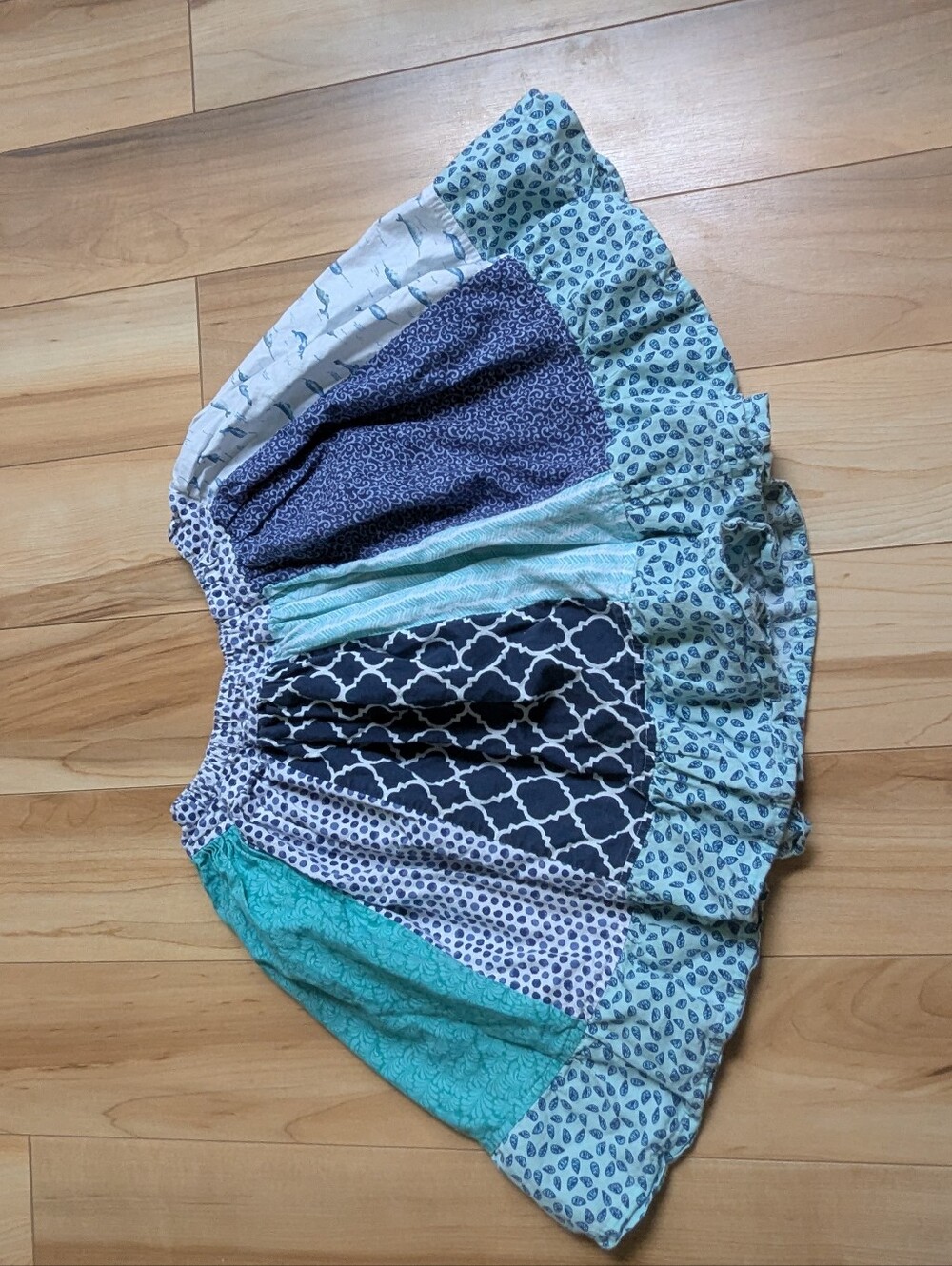 Girl’s Size 7-8 Circle Skirt Narwhals
